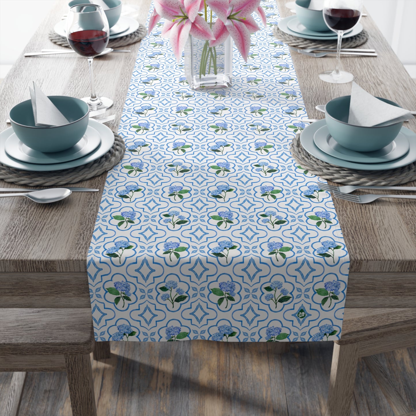 Garden Trellis Table Runner