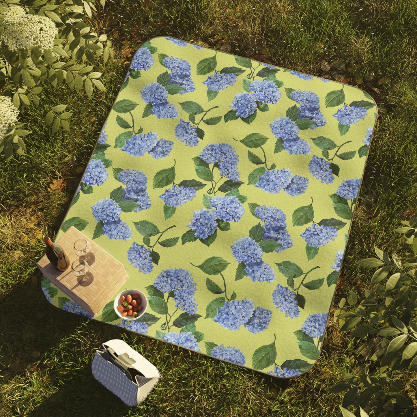 Hydrangea Picnic Blanket