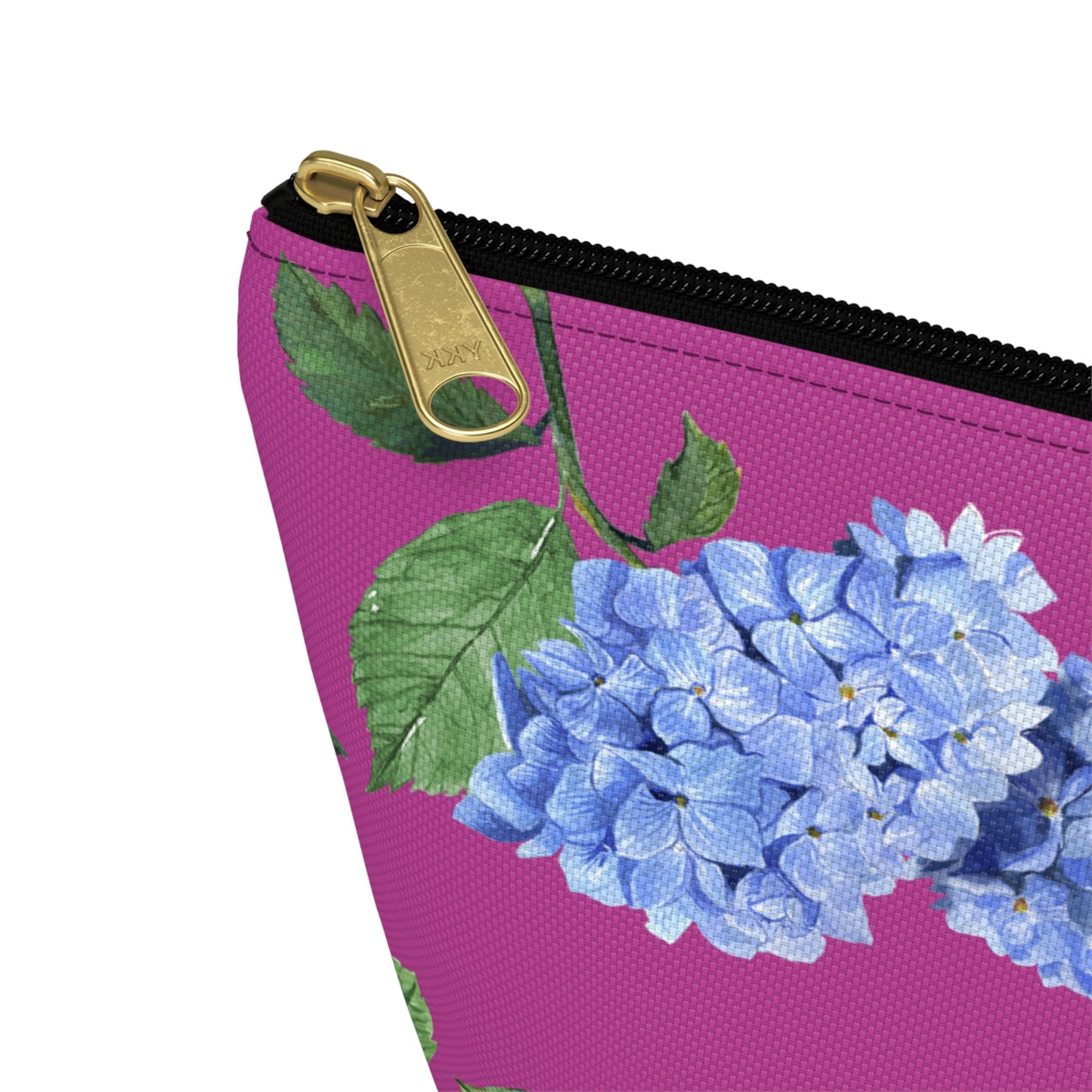 Close up image of Hydrangea tbottom pouch zipper in black